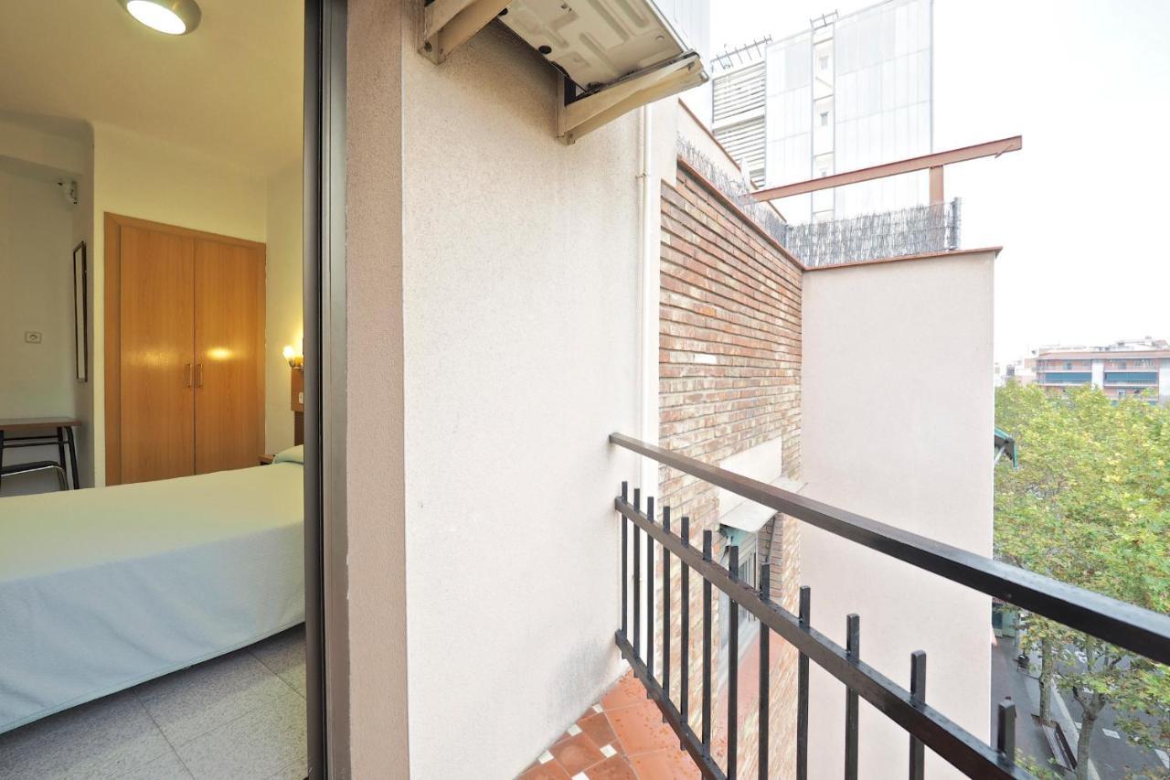 Hostal Ballestero Barcelona Eksteriør billede