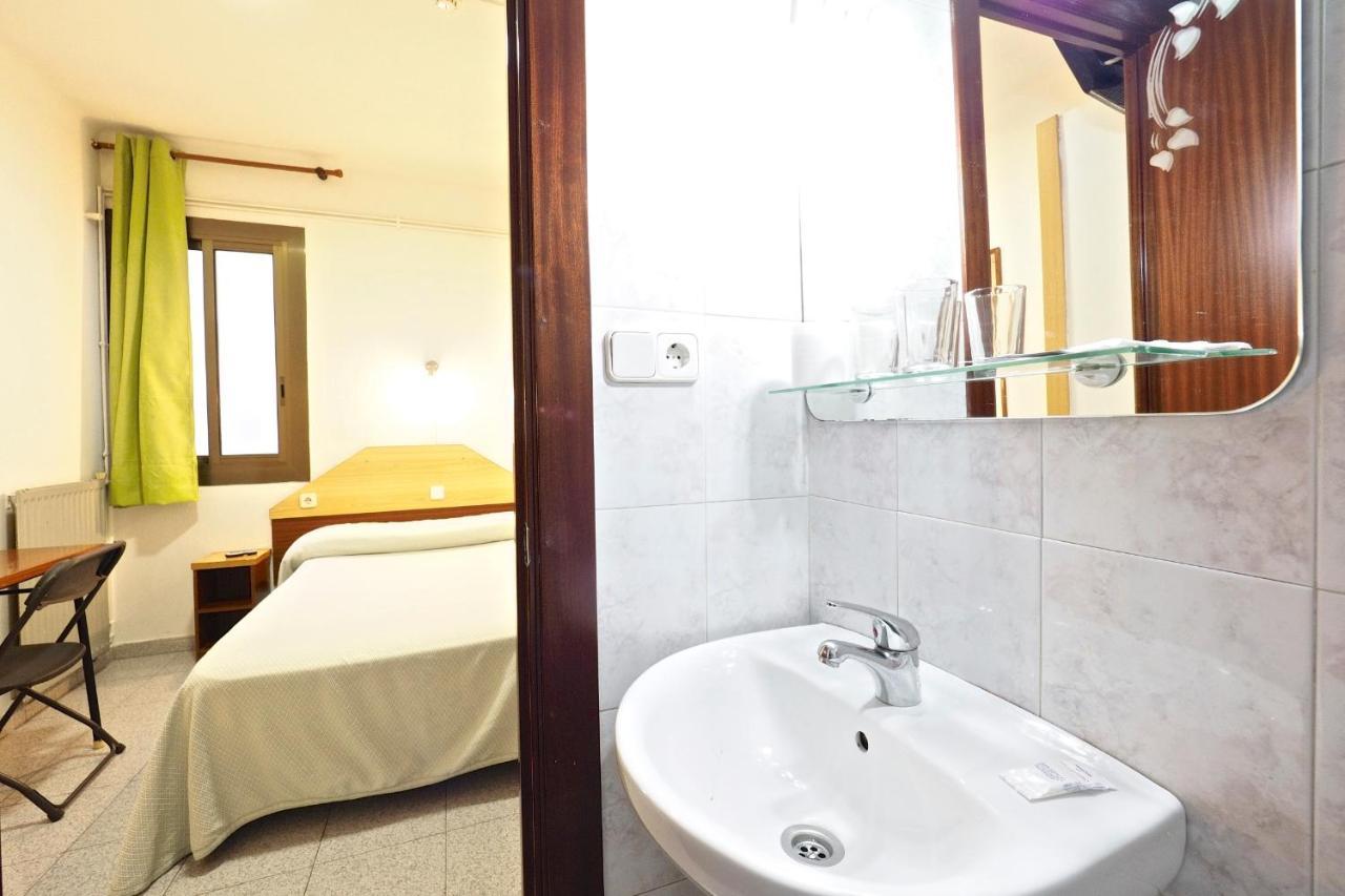 Hostal Ballestero Barcelona Eksteriør billede