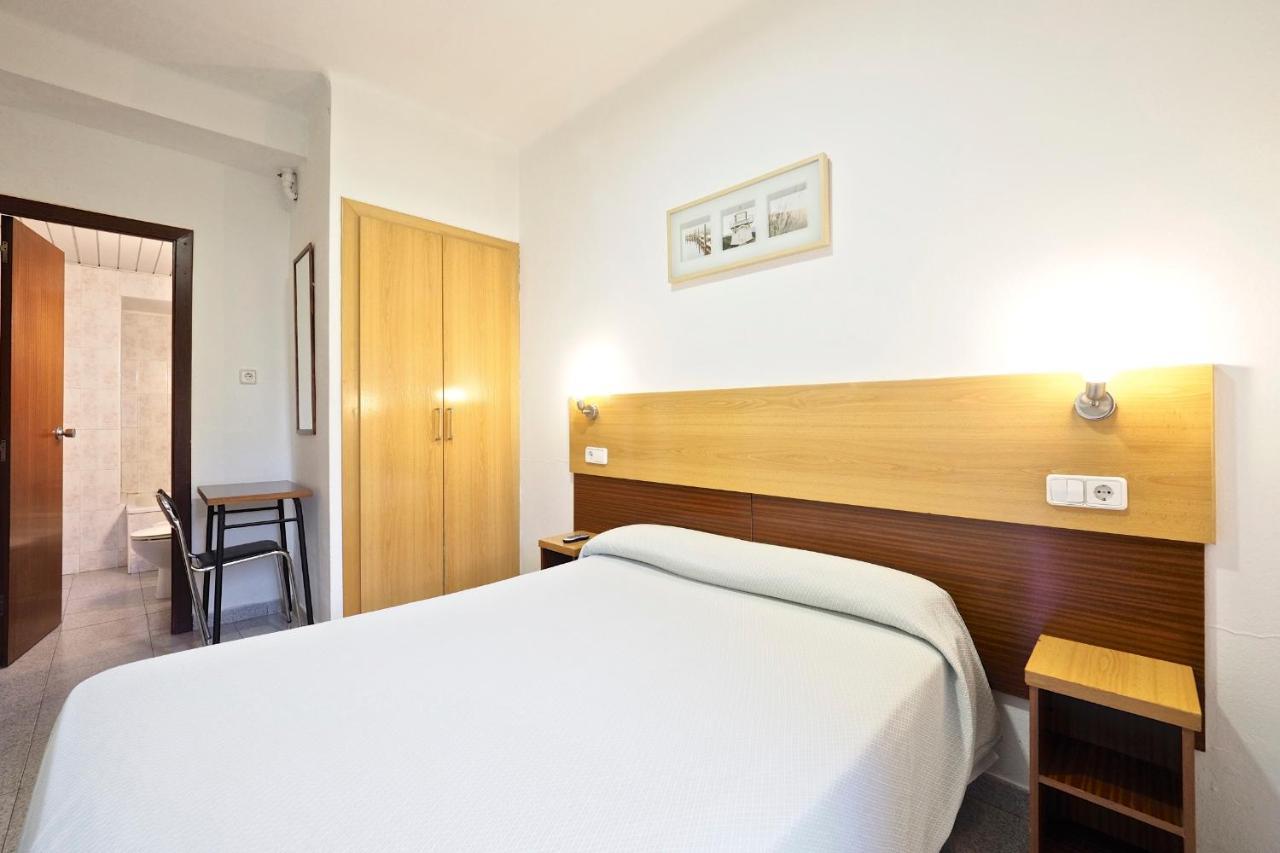 Hostal Ballestero Barcelona Eksteriør billede