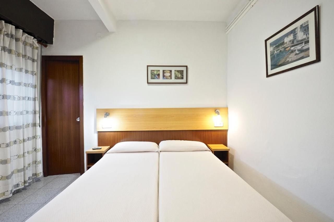 Hostal Ballestero Barcelona Eksteriør billede