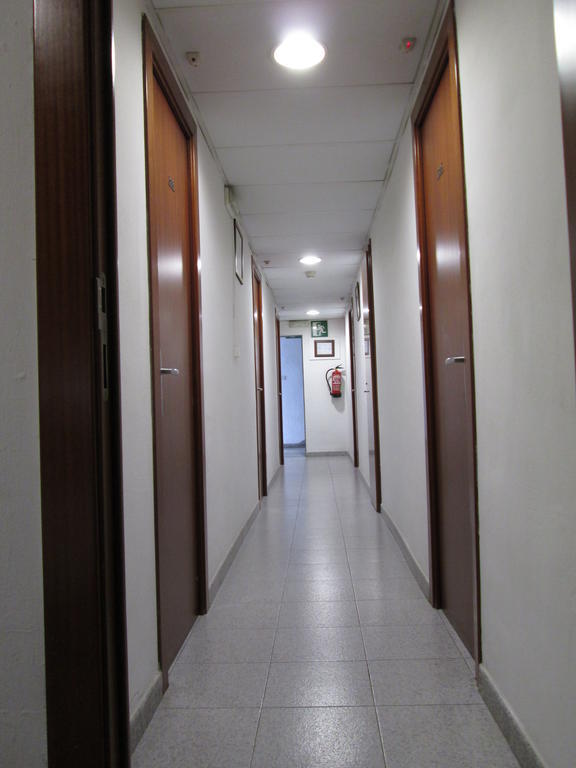 Hostal Ballestero Barcelona Eksteriør billede
